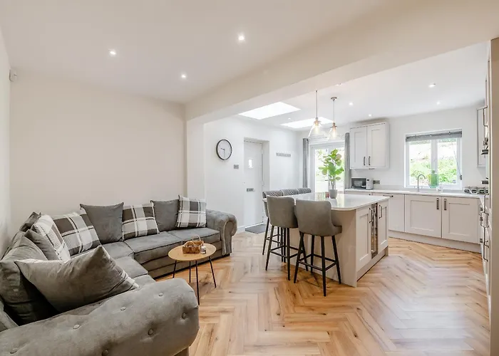 The - Uk43596 * York